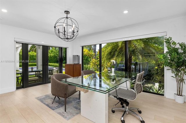 1400 Coruna Ave, Coral Gables, FL 33156