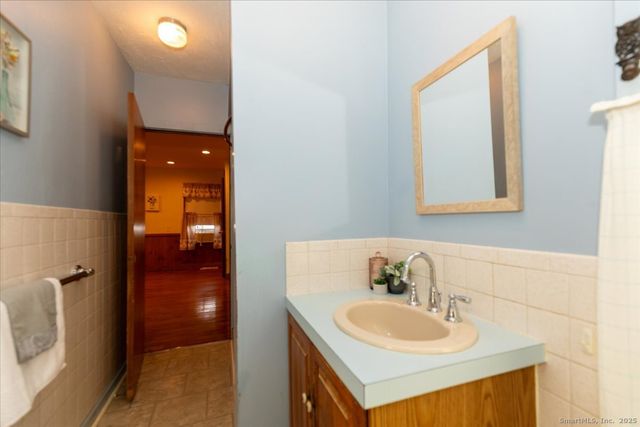 27 Ash Avenue, Windham, CT 06226