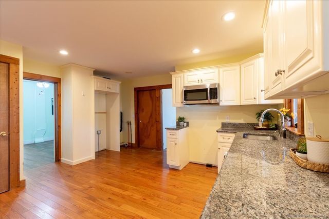 27 Ash Avenue, Windham, CT 06226