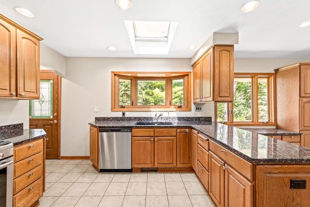 12400 Elmhurst PARKWAY, Elm Grove, WI 53122