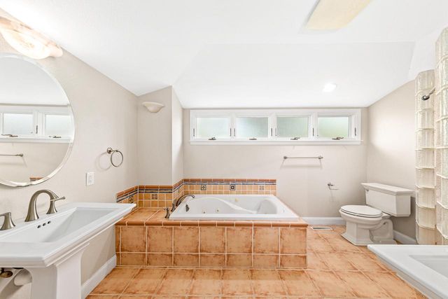 12400 Elmhurst PARKWAY, Elm Grove, WI 53122