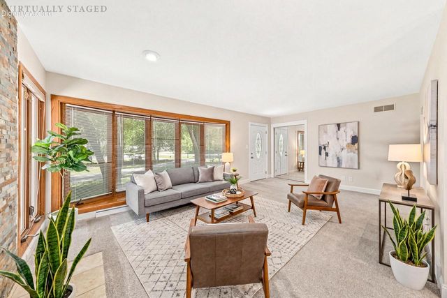 12400 Elmhurst PARKWAY, Elm Grove, WI 53122