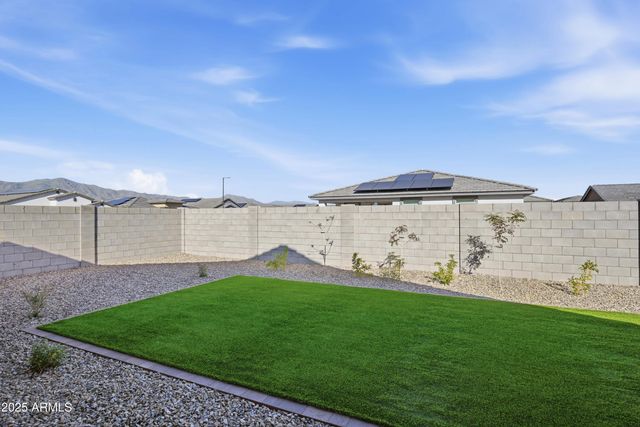 19026 W STELLA Avenue, Waddell, AZ 85355