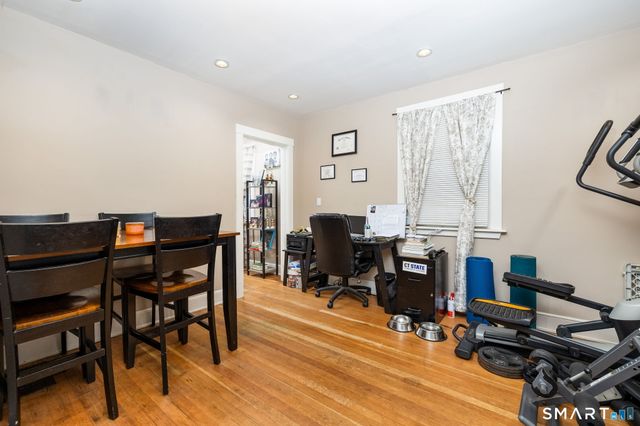 11 Colver Street, New London, CT 06320