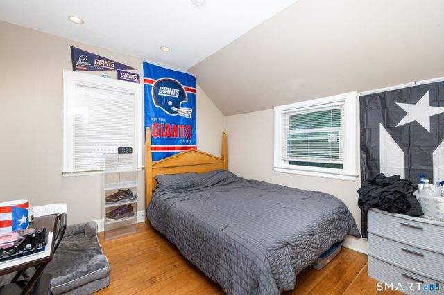 11 Colver Street, New London, CT 06320