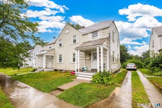 11 Colver Street, New London, CT 06320