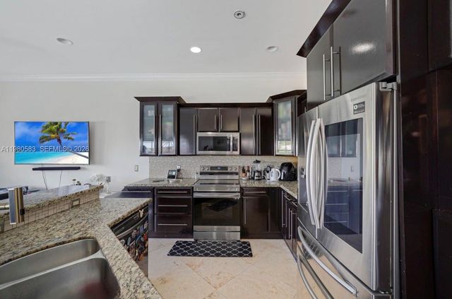 1400 Meadows Blvd 0, Weston, FL 33327