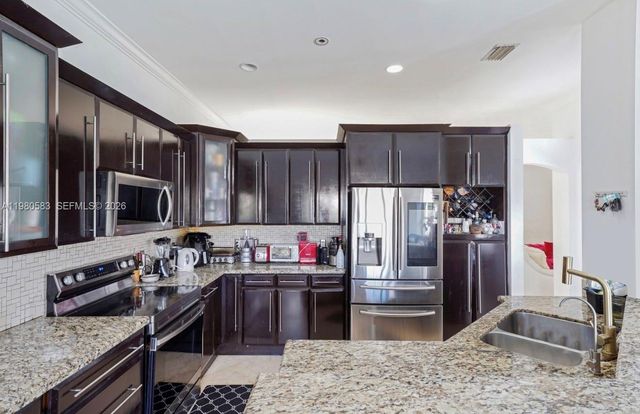 1400 Meadows Blvd 0, Weston, FL 33327