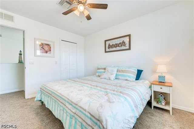 7863 Lake Sawgrass LOOP 5512, Fort Myers, FL 33907