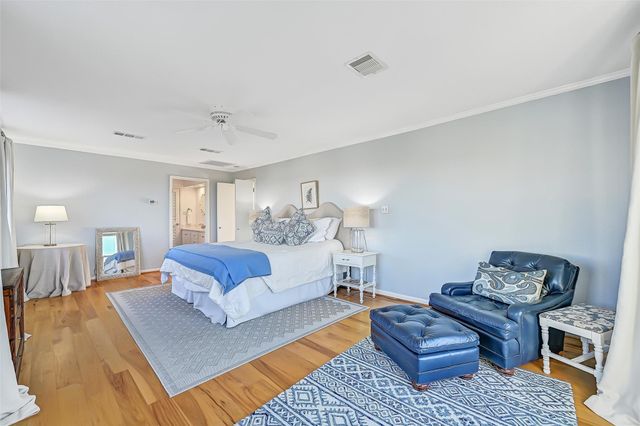 3401 Jolly Roger, Galveston, TX 77554