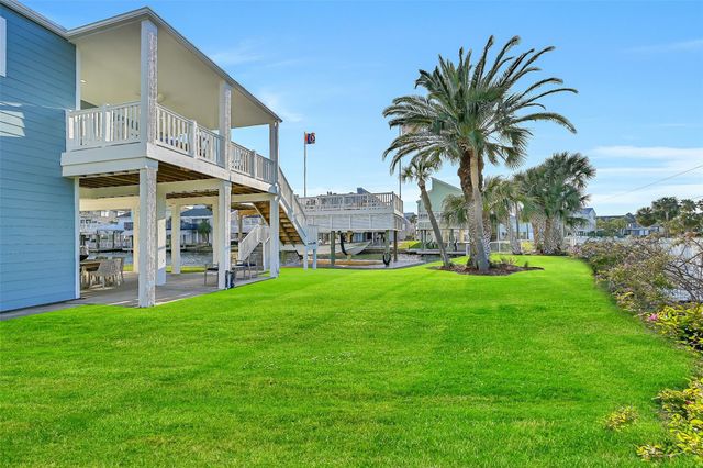 3401 Jolly Roger, Galveston, TX 77554