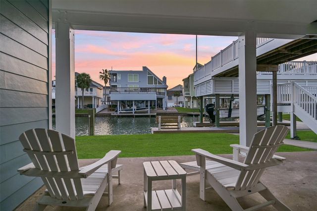 3401 Jolly Roger, Galveston, TX 77554