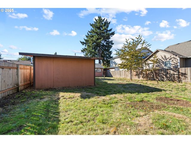 5004 Se 99TH Ave, Portland, OR 97266