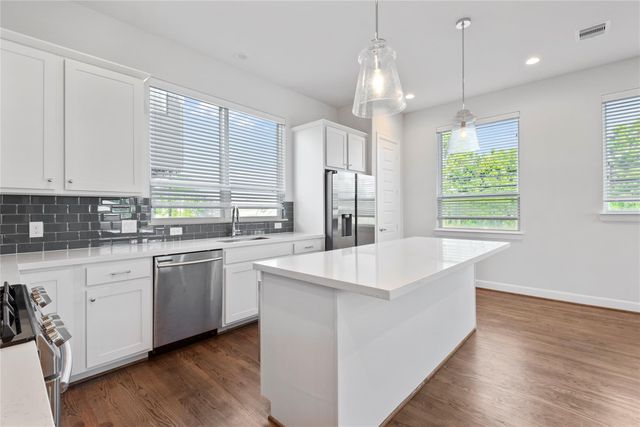 3004 Charline Avenue, Houston, TX 77054