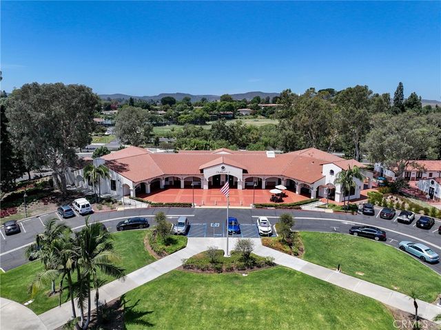 3364 Punta Alta, Laguna Woods, CA 92637