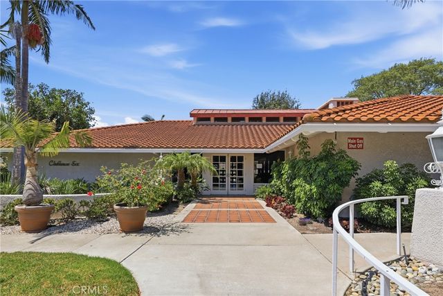 3364 Punta Alta, Laguna Woods, CA 92637