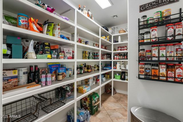 18332 W MONTEBELLO Avenue, Litchfield Park, AZ 85340