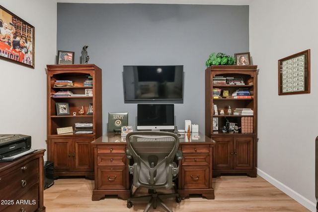 18332 W MONTEBELLO Avenue, Litchfield Park, AZ 85340