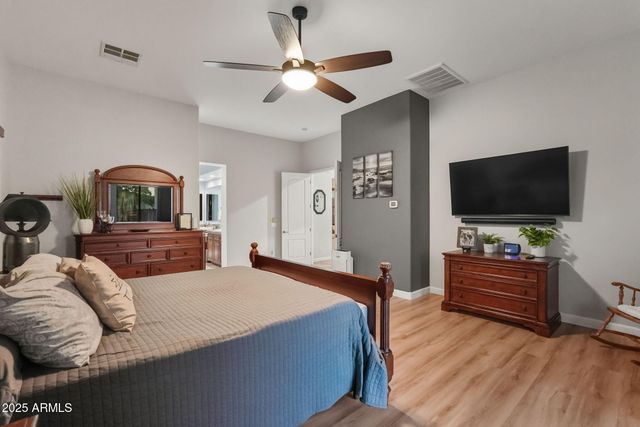 18332 W MONTEBELLO Avenue, Litchfield Park, AZ 85340