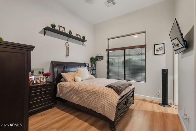 18332 W MONTEBELLO Avenue, Litchfield Park, AZ 85340