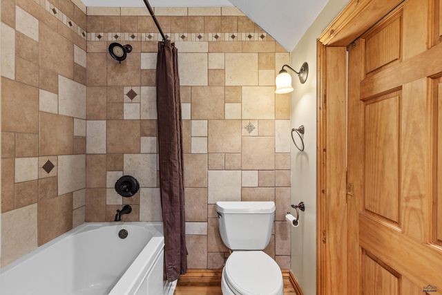 22600 JENNY GULCH RD, Rapid City, SD 57702