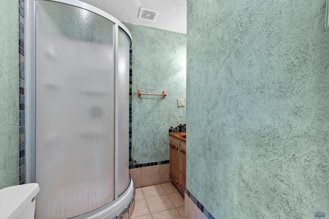 22600 JENNY GULCH RD, Rapid City, SD 57702