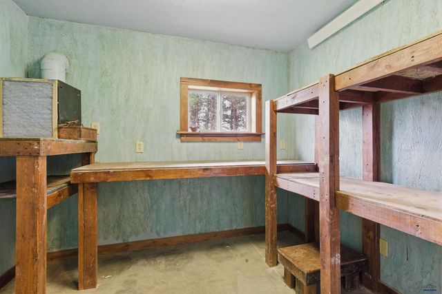 22600 JENNY GULCH RD, Rapid City, SD 57702