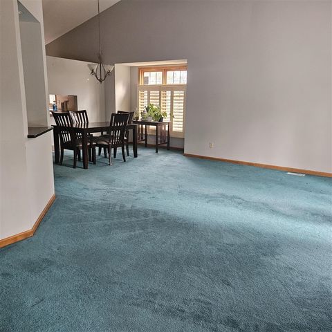 753 Tournament Circle, Norton Shores, MI 49444