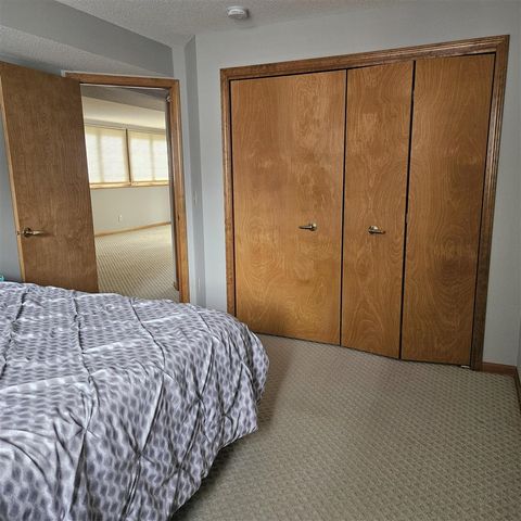 753 Tournament Circle, Norton Shores, MI 49444