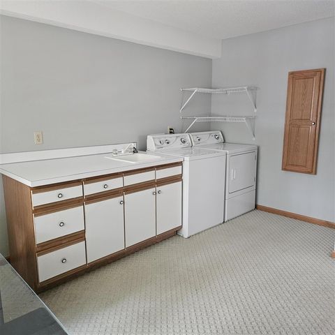 753 Tournament Circle, Norton Shores, MI 49444