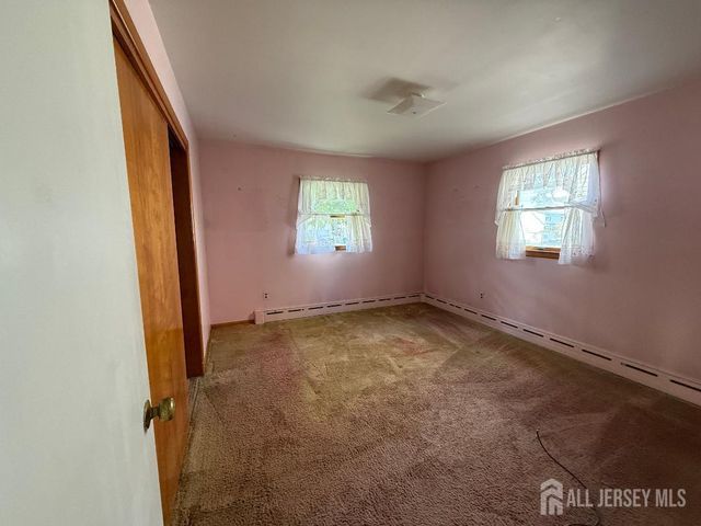 176 Prospect Avenue, Avenel, NJ 07001