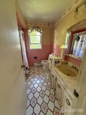 176 Prospect Avenue, Avenel, NJ 07001