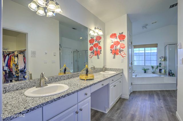 11018 N Mountain Breeze Drive Drive, Tucson, AZ 85737