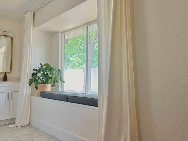 4504 W Village CT, Austin, TX 78744