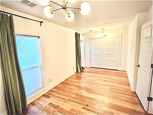 4504 W Village CT, Austin, TX 78744