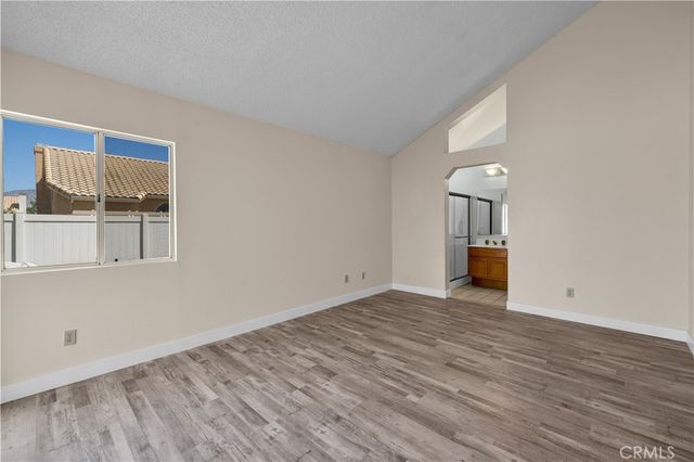 1182 Bel Air Court, Banning, CA 92220