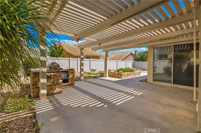 1182 Bel Air Court, Banning, CA 92220