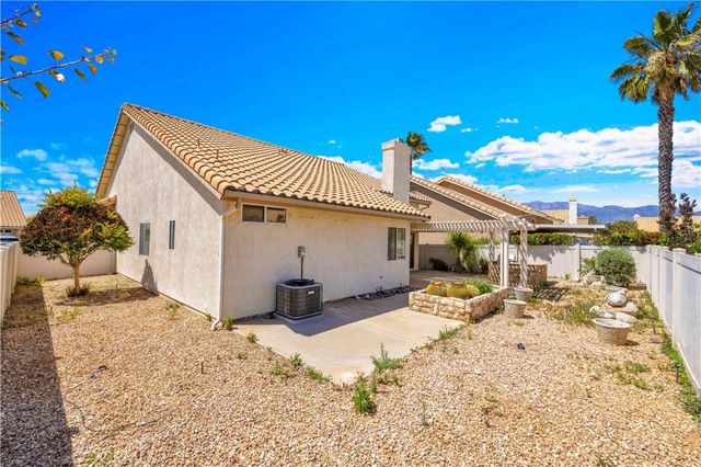 1182 Bel Air Court, Banning, CA 92220