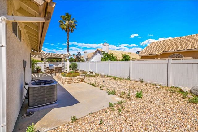 1182 Bel Air Court, Banning, CA 92220