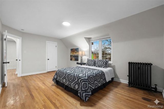 13910 Grandmont Avenue, Detroit, MI 48227