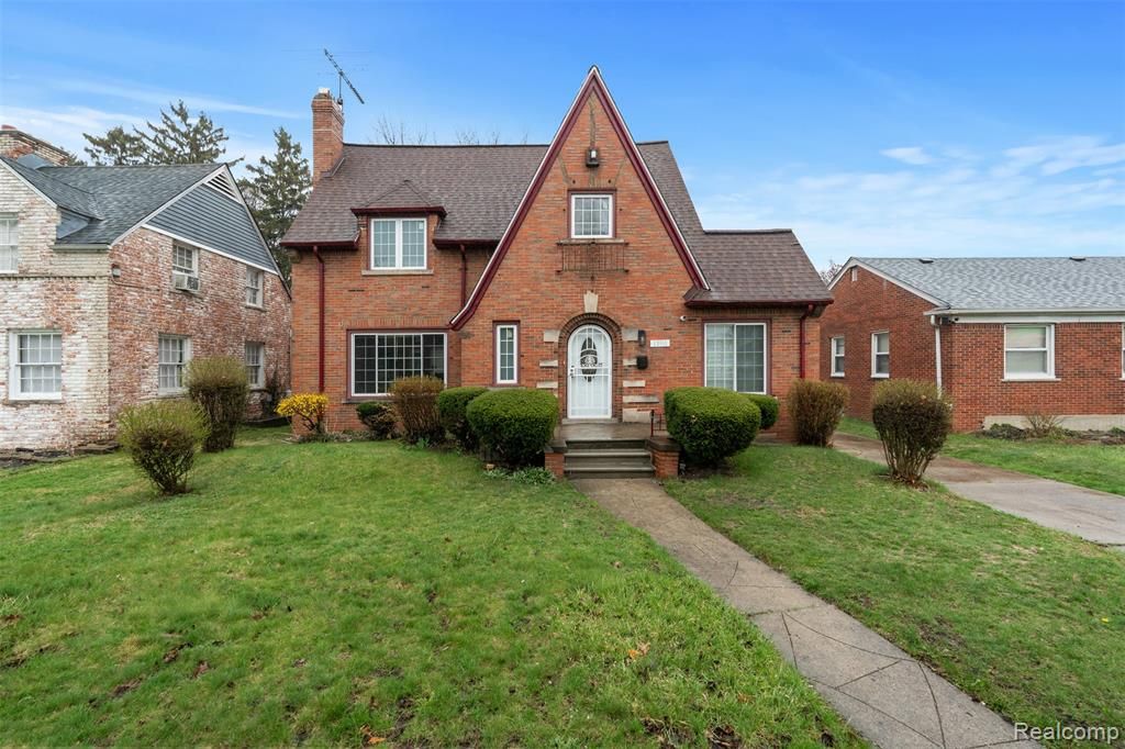 13910 Grandmont Avenue, Detroit, MI 48227
