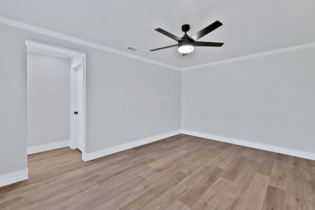 11345 Jennifer Circle, Sanger, TX 76266