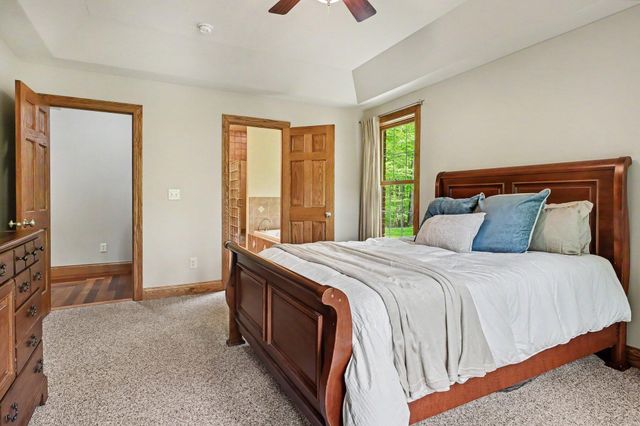 8265 E Walnut Ridge, New Carlisle, IN 46552