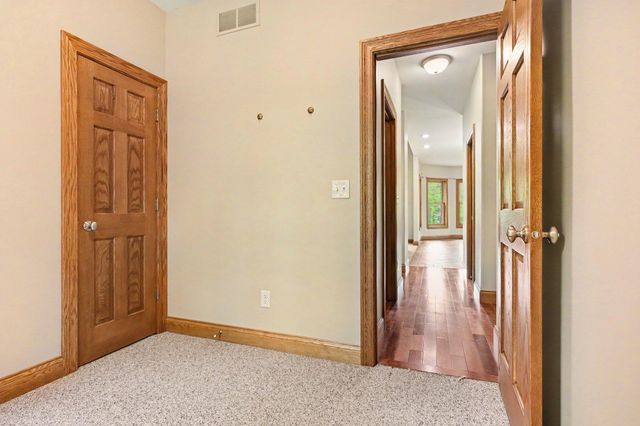 8265 E Walnut Ridge, New Carlisle, IN 46552