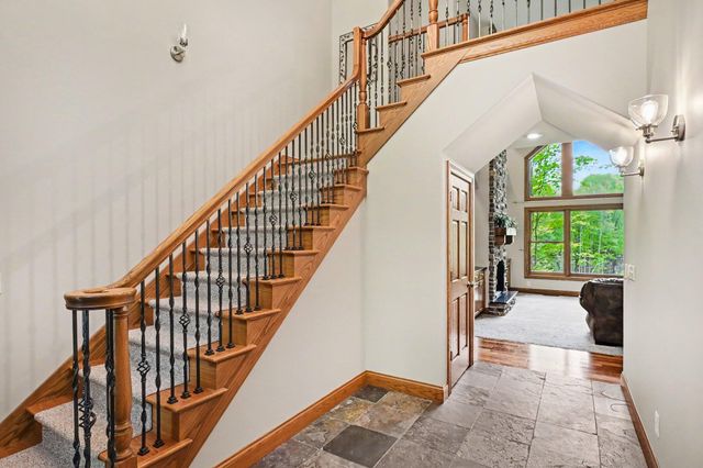 8265 E Walnut Ridge, New Carlisle, IN 46552