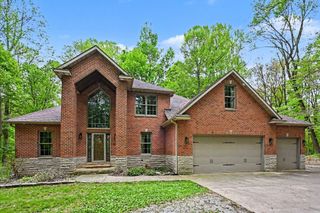 8265 E Walnut Ridge, New Carlisle, IN 46552