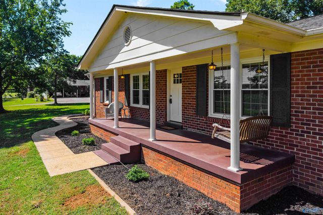 2019 Gurley Pike, Gurley, AL 35748