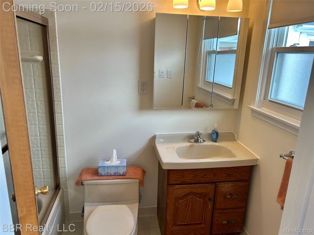 1905 Newman Street, Trenton, MI 48183