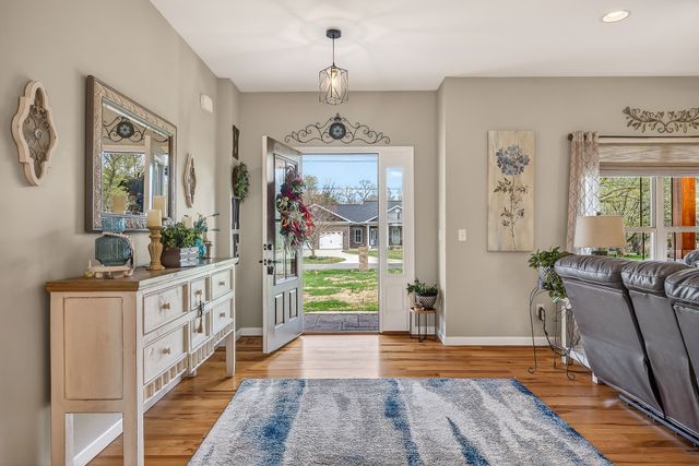 748 Brookemeade Dr, Sparta, TN 38583