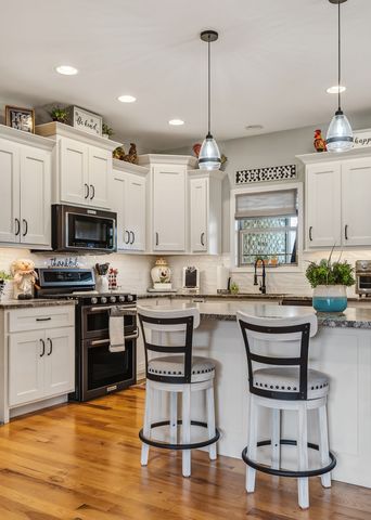 748 Brookemeade Dr, Sparta, TN 38583